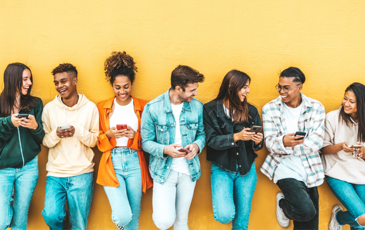 ¿Cuándo darle un móvil a tu hijo? Guía para padres