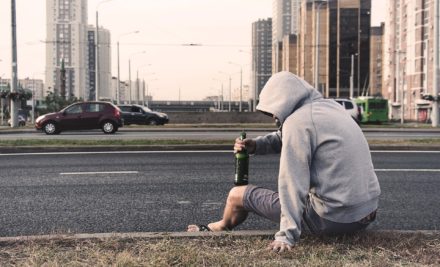 Alcoholismo: los estragos del alcohol en la persona y su familia.